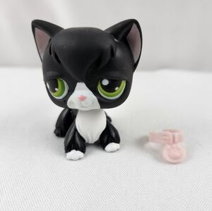 Littlest Pet Shop Tuxedo Cat # 55 Toy Longhair Kitten Black White Pink Collar